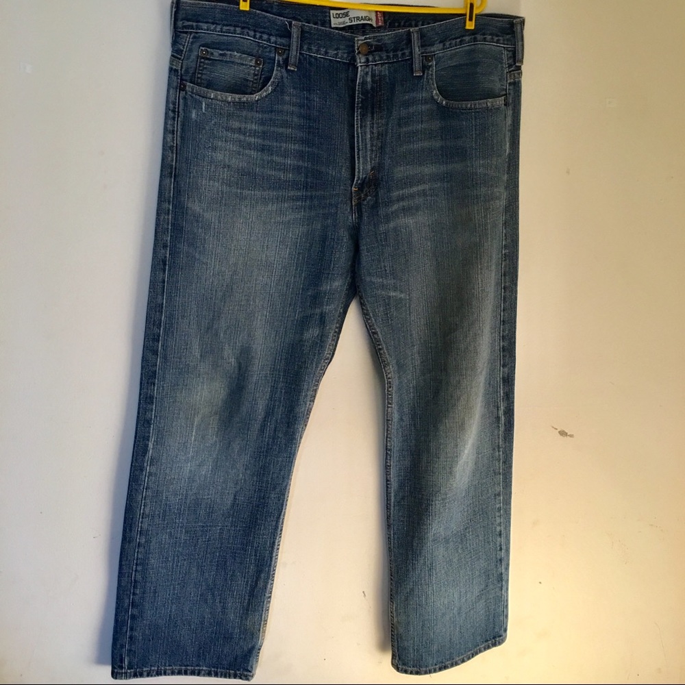 569 Levi’s Jeans Loos Straight - W36/L32
